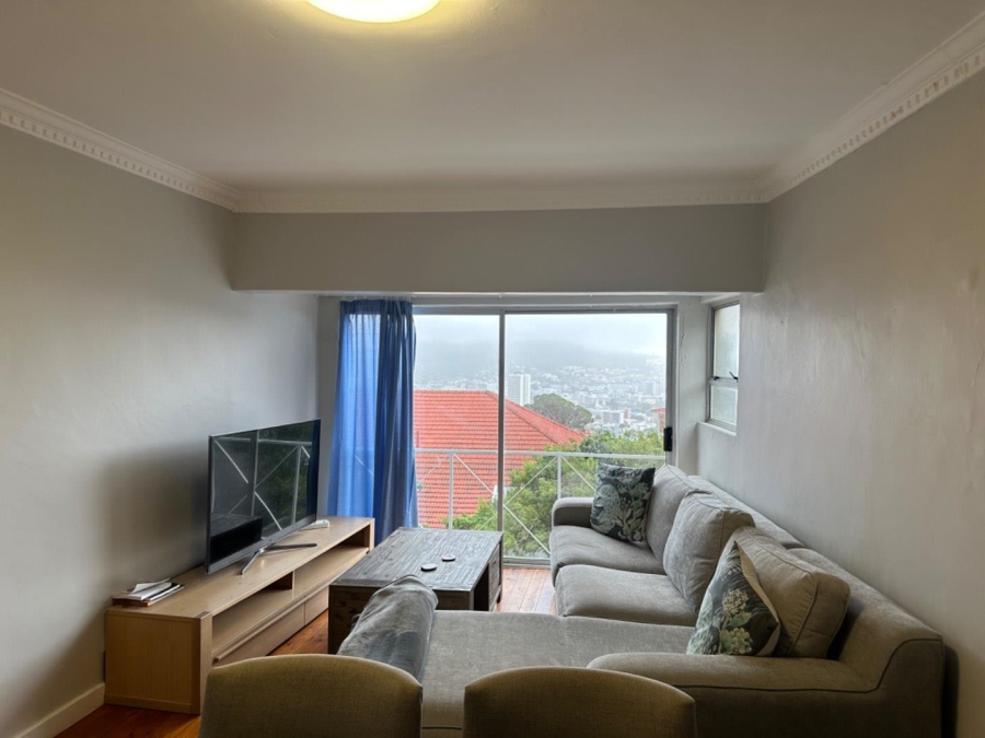 To Let 2 Bedroom Property for Rent in Vredehoek Western Cape